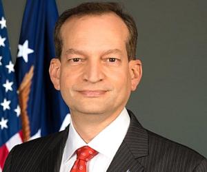 Alexander Acosta