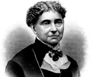 Amelia Bloomer