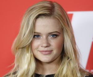 Ava Phillippe