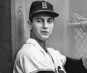 Carl Yastrzemski