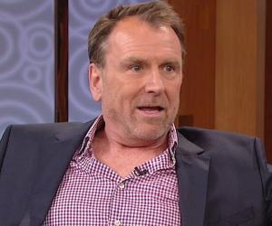 Colin Quinn Biography, Birthday. Awards & Facts About Colin Quinn