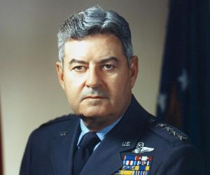 Curtis Lemay