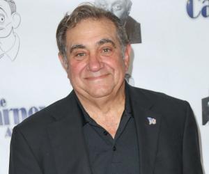 Dan Lauria