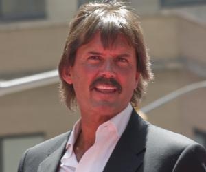 Dennis Eckersley