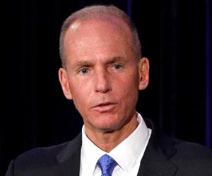 Dennis Muilenburg