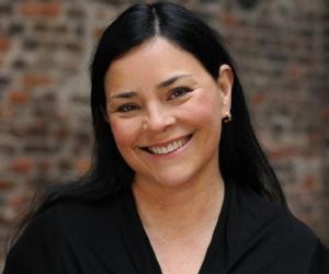 Diana Gabaldon