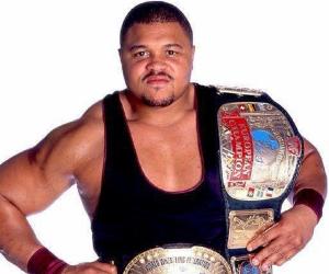 D'Lo Brown