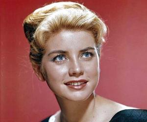 Dolores Hart