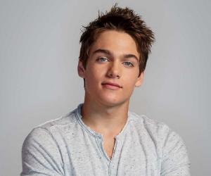 Dylan Sprayberry