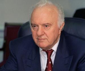 Eduard Shevardnadze