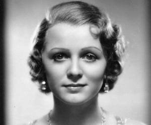 Gloria Stuart