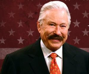 Hal Lindsey