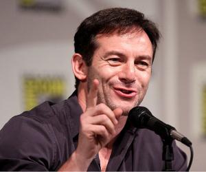 Jason Isaacs