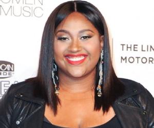 Jazmine Sullivan