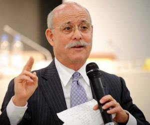 Jeremy Rifkin