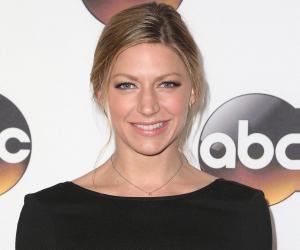 Jes Macallan