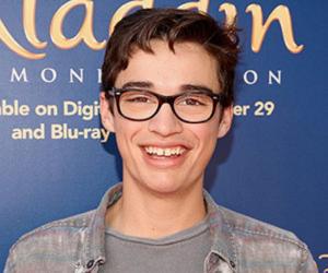 Joey Bragg