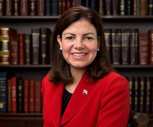 Kelly Ayotte