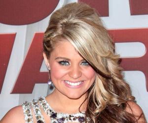 Lauren Alaina