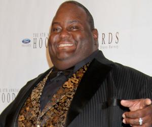 Lavell Crawford