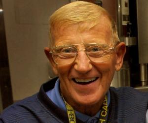 Lou Holtz