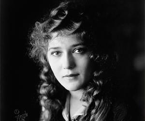 Mary Pickford