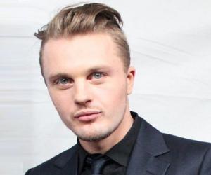 Michael Pitt