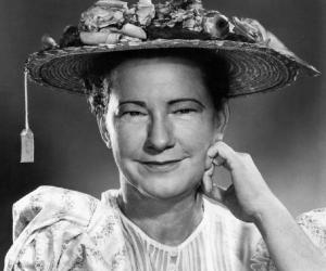 Minnie Pearl