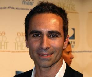 Nestor Carbonell