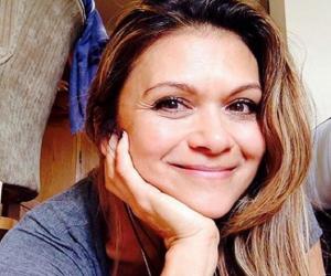 Nia Peeples