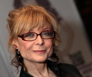 Nina Hartley