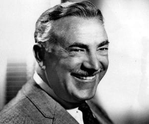 Raymond Bailey