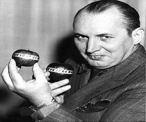 Robert Ripley Biography, Birthday. Awards & Facts About Robert Ripley