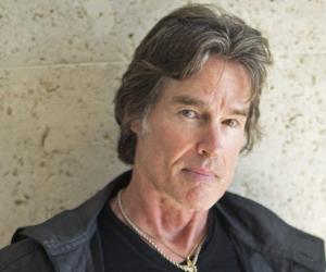 Ronn Moss