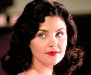 Sherilyn Fenn