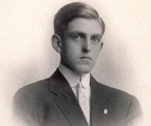 Sidney Howard