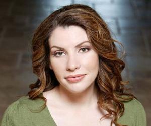 Stephenie Meyer