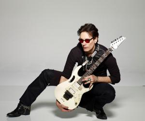 Steve Vai