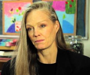 Suzy Amis