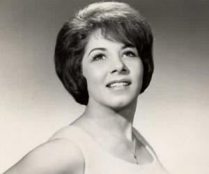 Timi Yuro