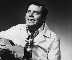 Tom T. Hall