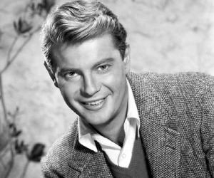 Troy Donahue