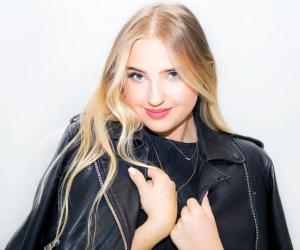 Veronica Dunne