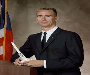 Walter Cunningham Biography, Birthday. Awards & Facts About Walter ...