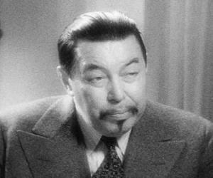 Warner Oland