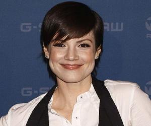 Zoe McLellan