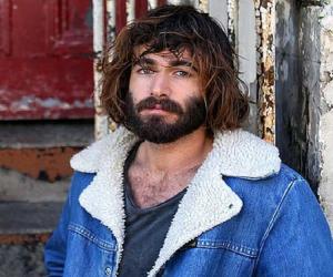 Angus Stone