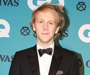 Josh Thomas