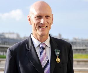 Peter Garrett