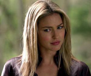 Tabrett Bethell